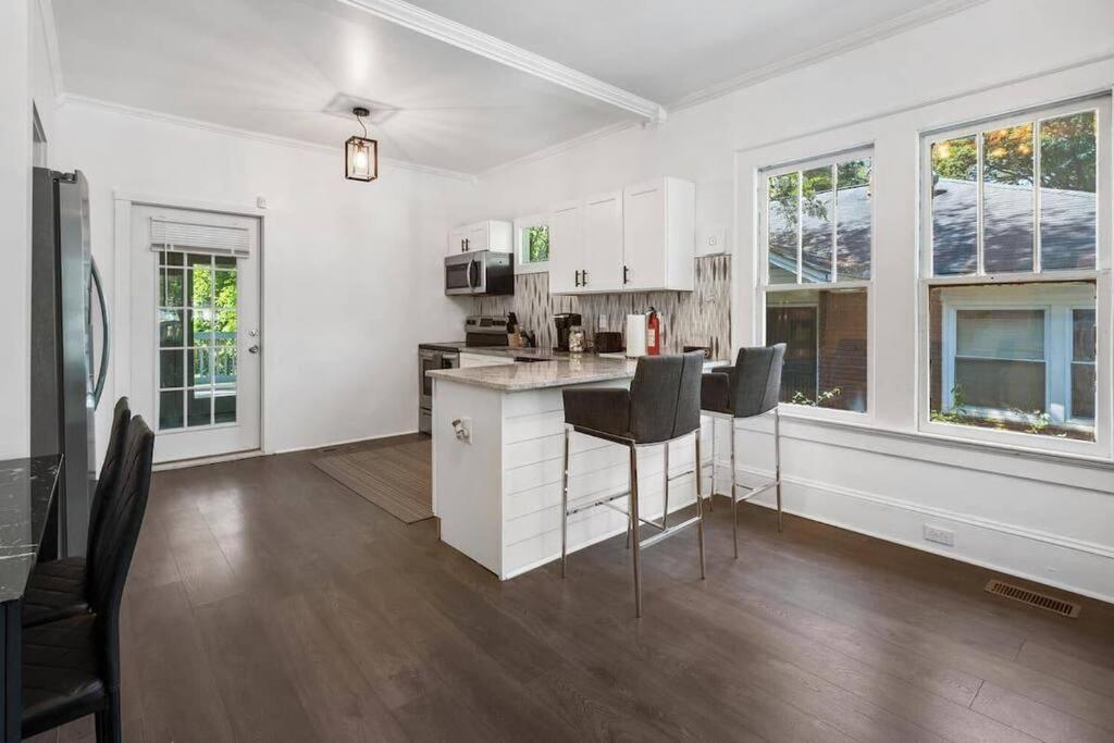 Humble 3 Miles Dt Holiday home Atlanta