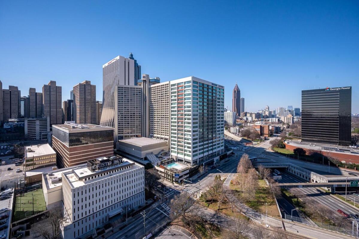 Heart Downtown! View Onsite Parking! King Bed Lm807 * Atlanta