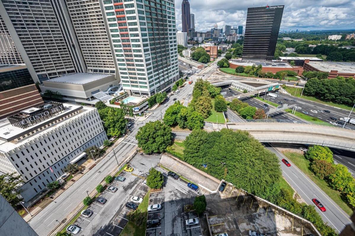 Heart Downtown! View Onsite Parking! King Bed Lm807 Holiday home *