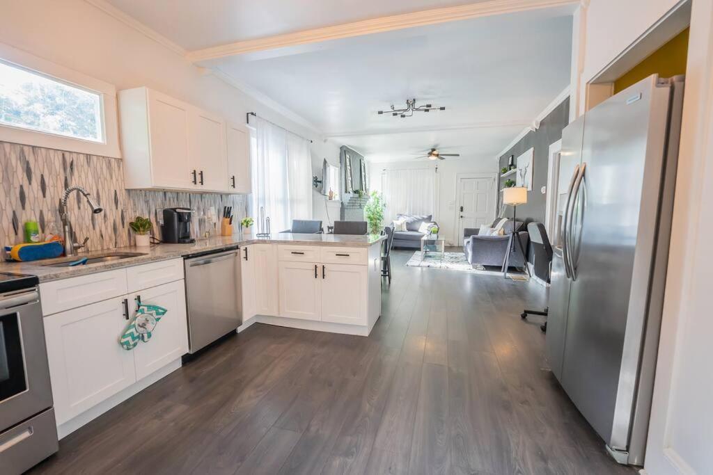 Humble 3 Miles Dt Holiday home *