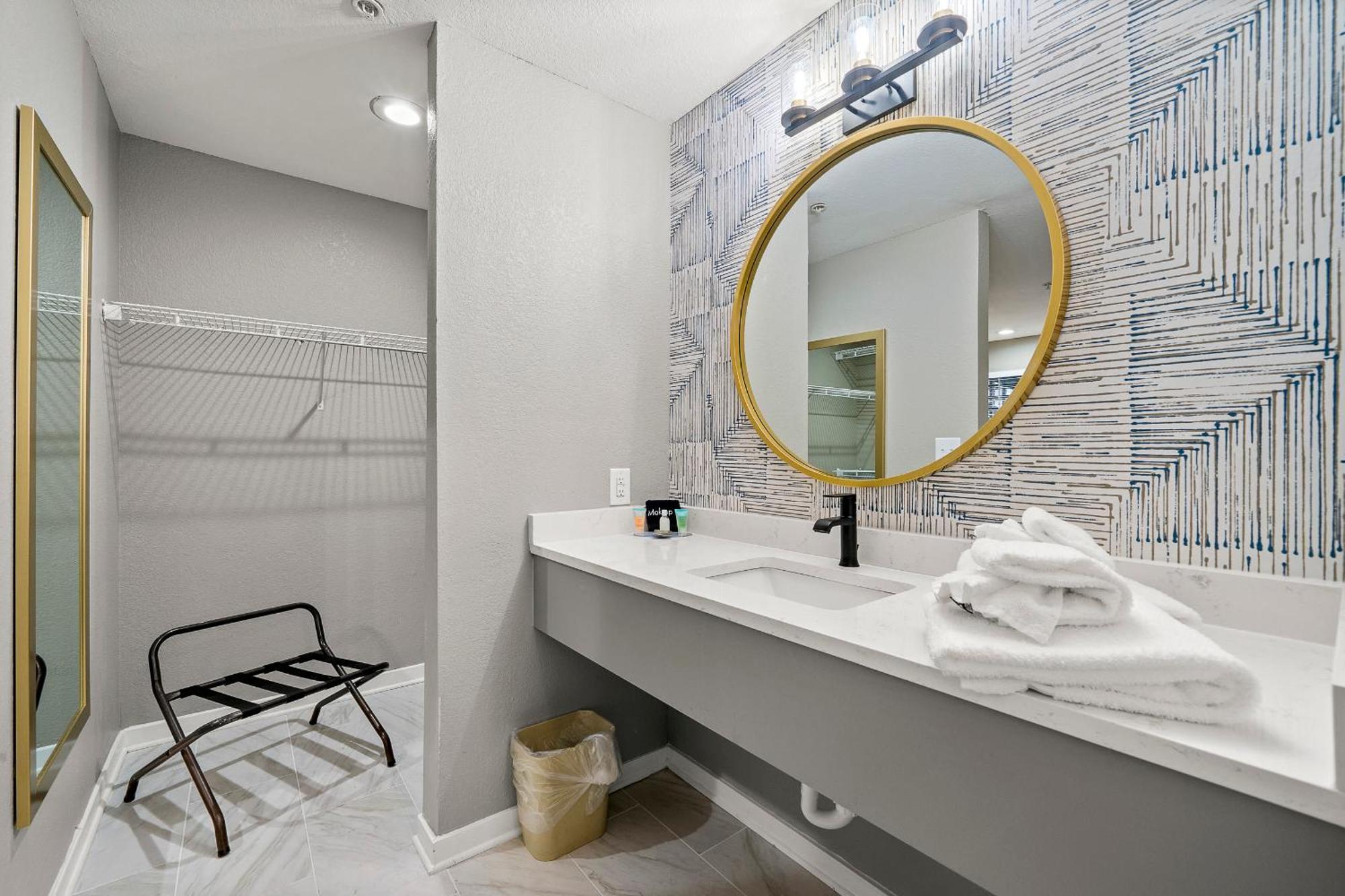 Stylish Buckhead Condo: Your Urban Getaway In Apartment *