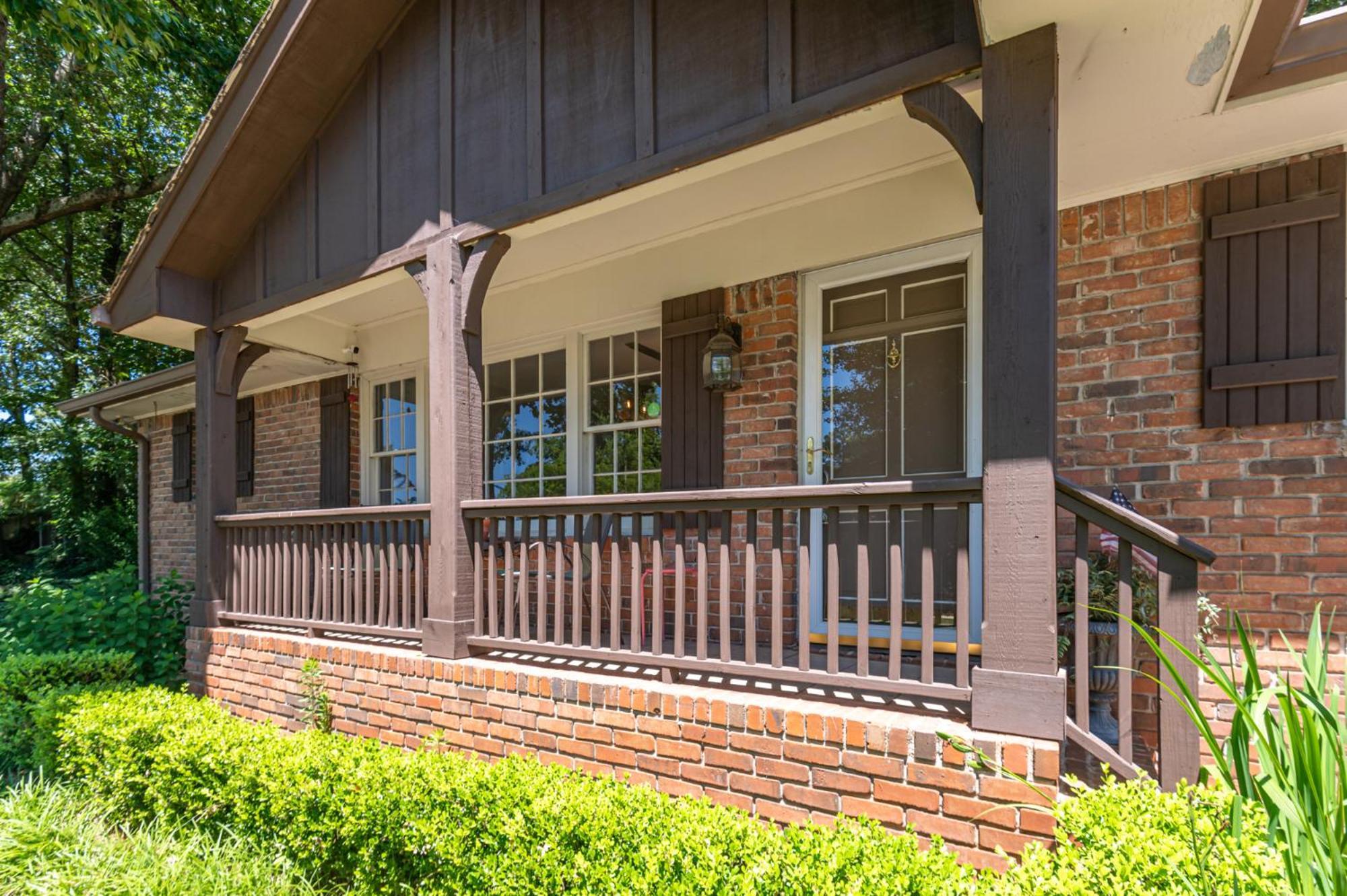 Fully Fenced Rustic Minutes From Truist Park *