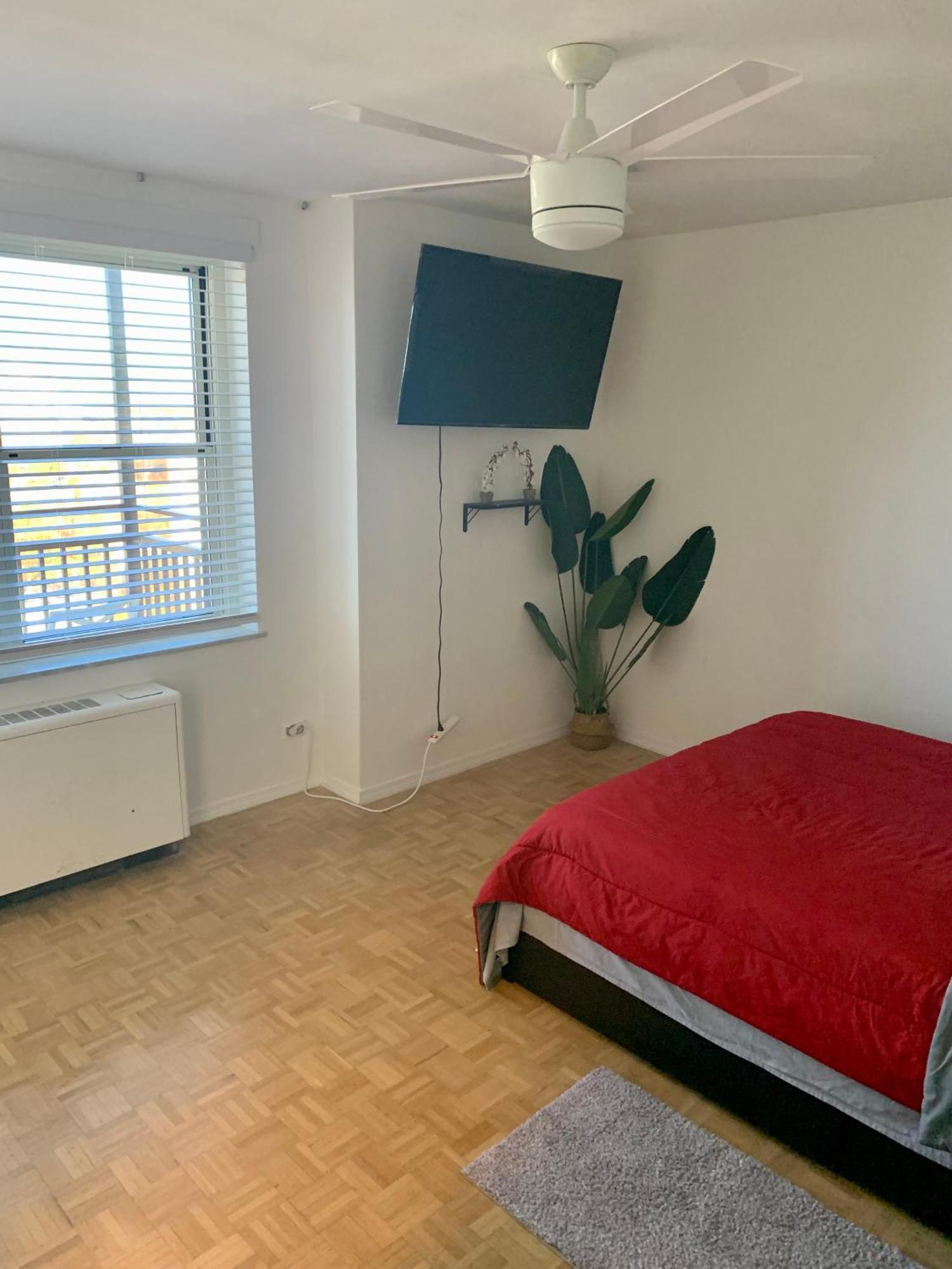 Apartment Atl Downtown/midtown W/ Balcony *