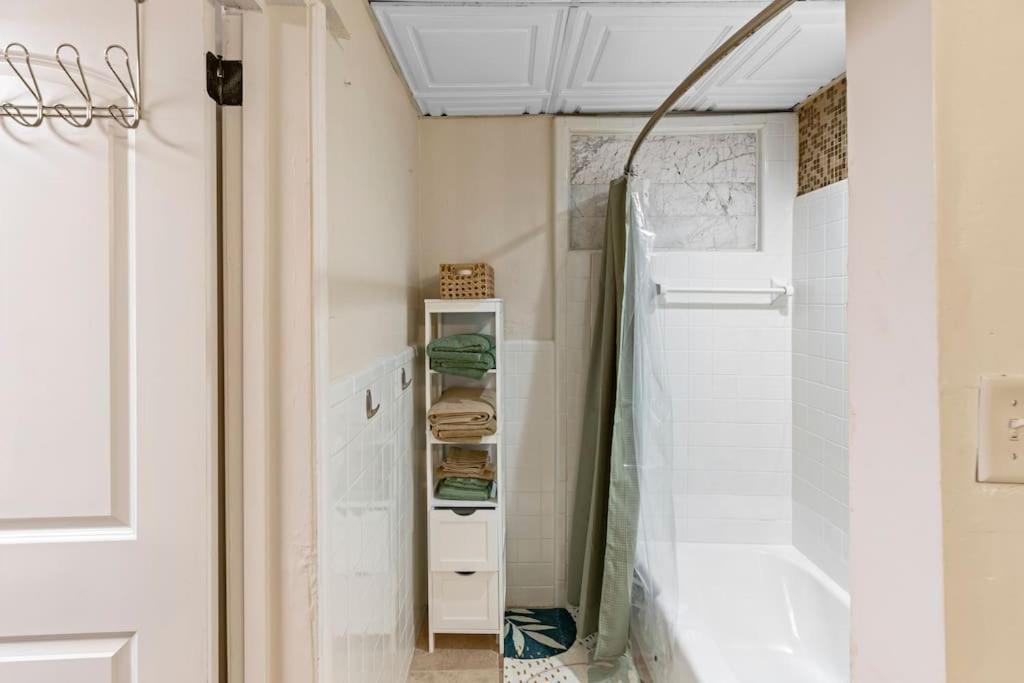 Apartment Cozy Buckhead - Great Area, Free Easy Parking, Near Shops And Restaurants