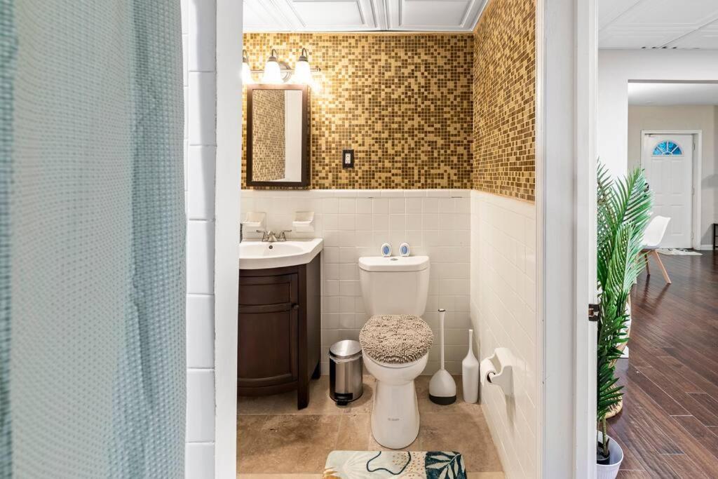 Cozy Buckhead - Great Area, Free Easy Parking, Near Shops And Restaurants Apartment