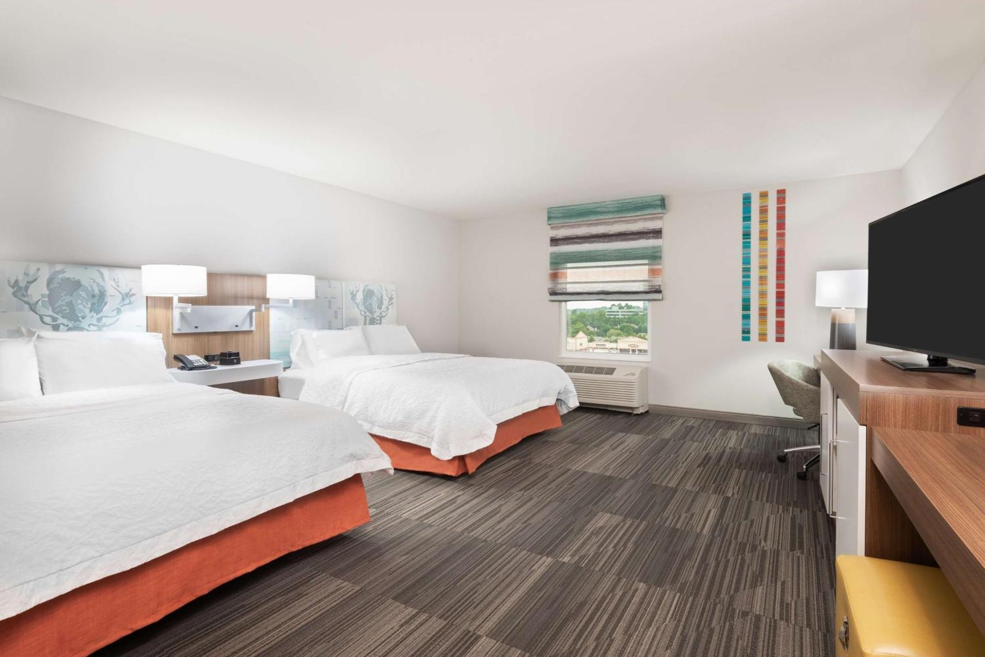 Hampton & Buckhead Place Hotel 3*