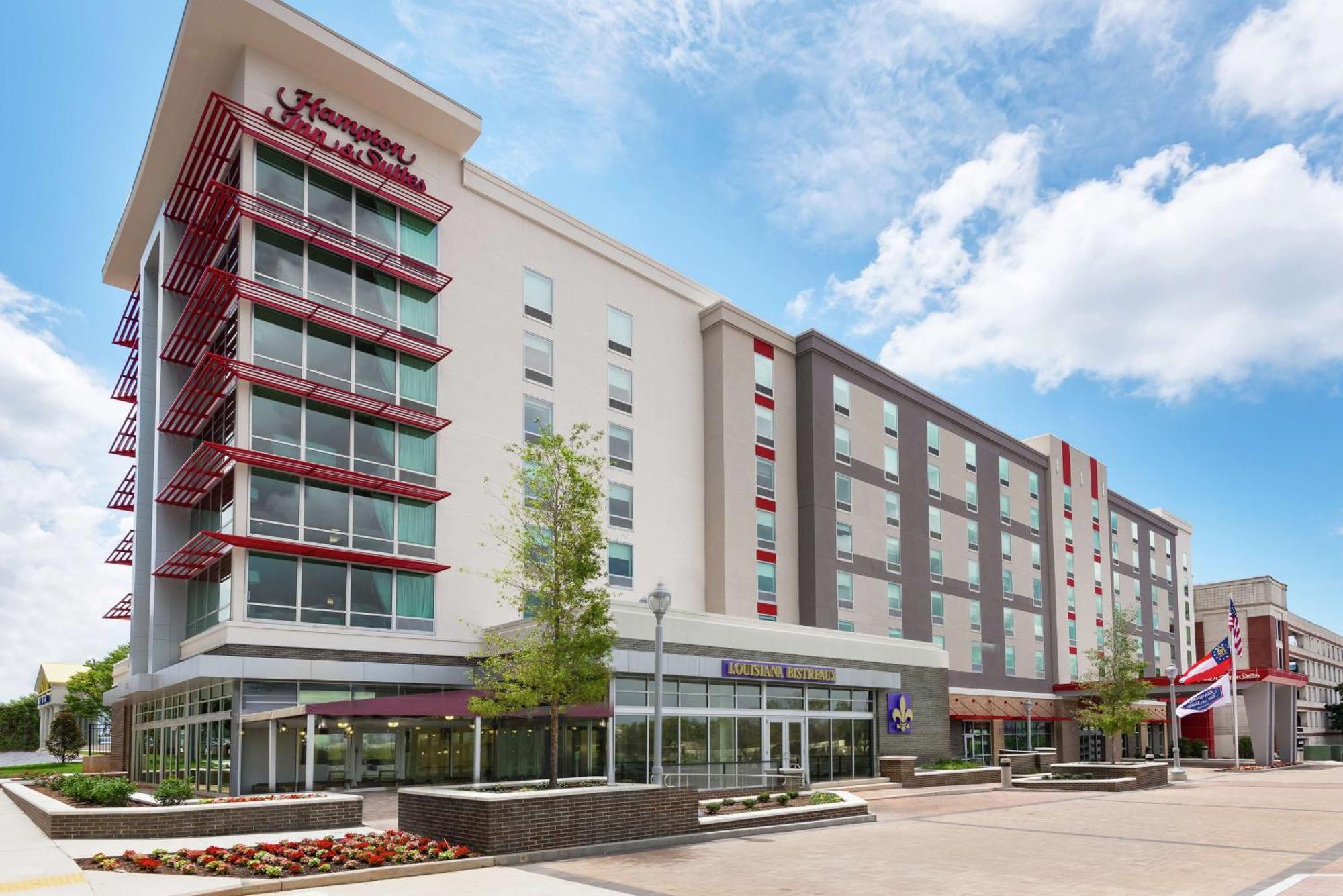 Hampton & Buckhead Place Hotel