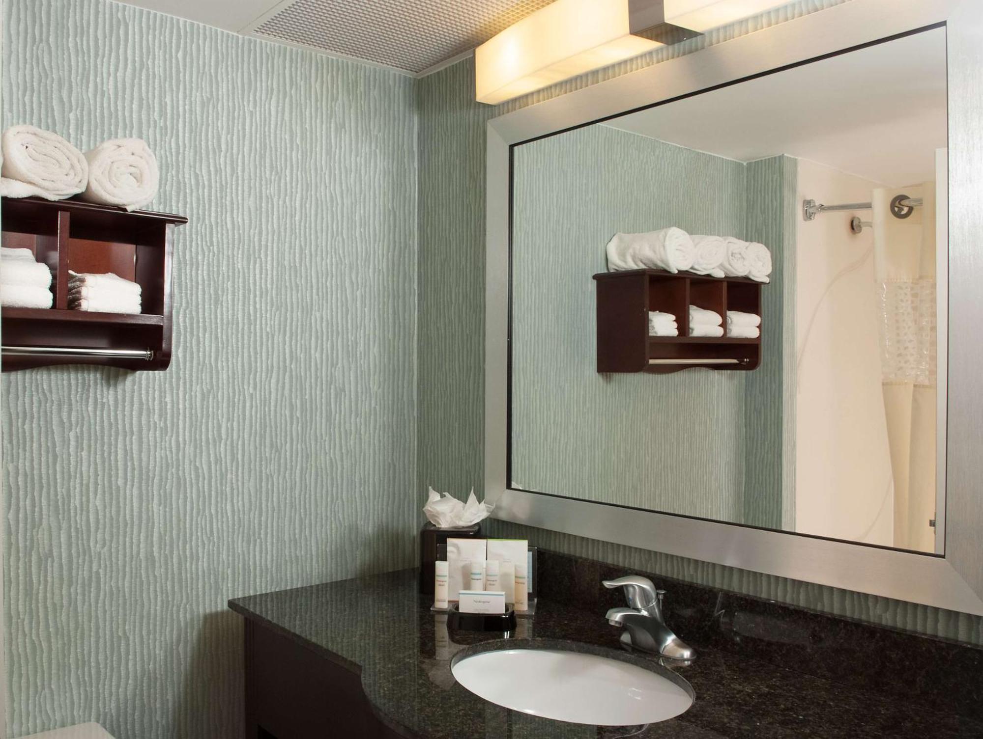 Hotel Hampton Atlanta-north Druid Hills 3*