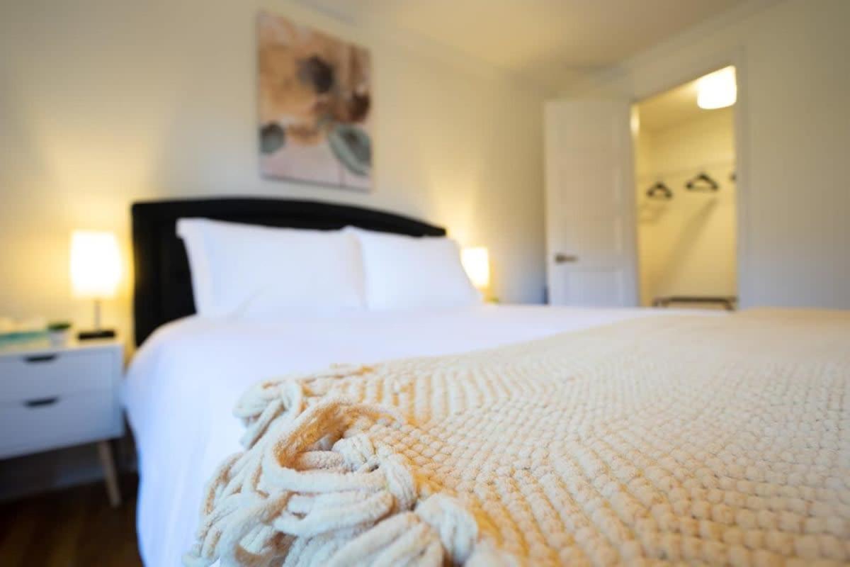 Holiday home Gorgeous Est Mercedes Stdm 10-min Patio Slps 10
