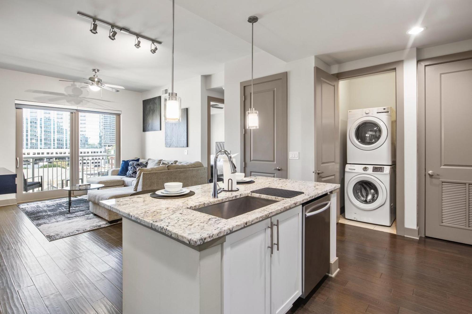 Apartment Luxurious Downtown *