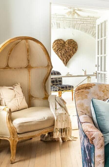 Apartment Blithely Baroque Atlanta