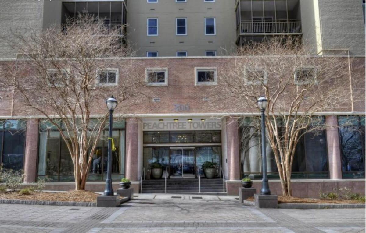 Downtown Condo! Private Balcony! Pt10f Atlanta