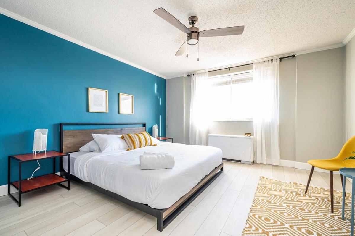 Apartment Downtown! Paid Onsite Parking! View! Lm1706 *