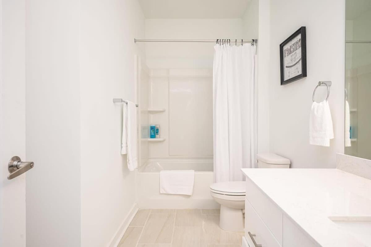 Holiday home Atl Downtown New-built Roof-top Balcony View 525pkwy *