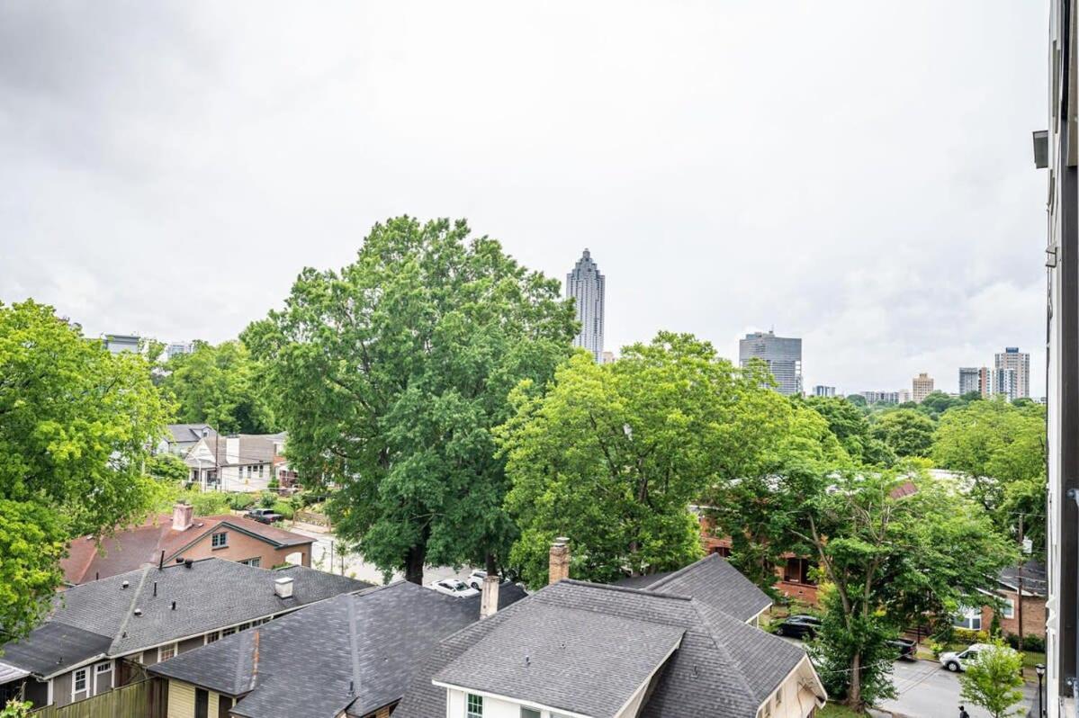 Atl Downtown New-built Roof-top Balcony View 525pkwy