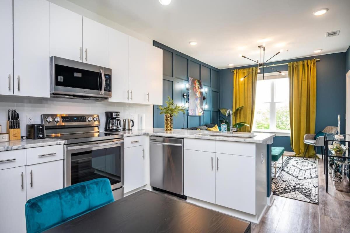 Holiday home Downtown New Built Roof Balcony View 525pkwy *