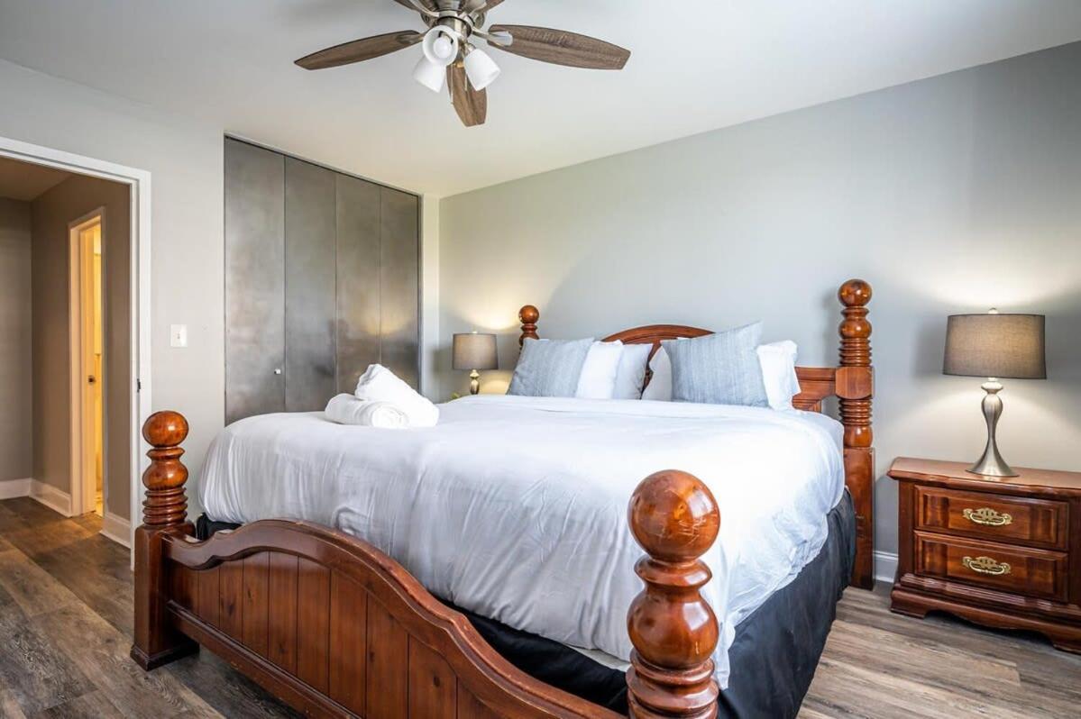 Atl Downtown 2br King Bed Free Parking Lm808 Atlanta