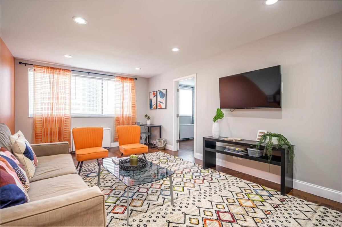 Holiday home Atl Downtown 2br King Bed Free Parking Lm808 *