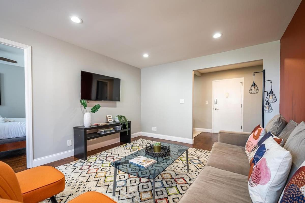 Holiday home Atl Downtown 2br King Bed Free Parking Lm808 *