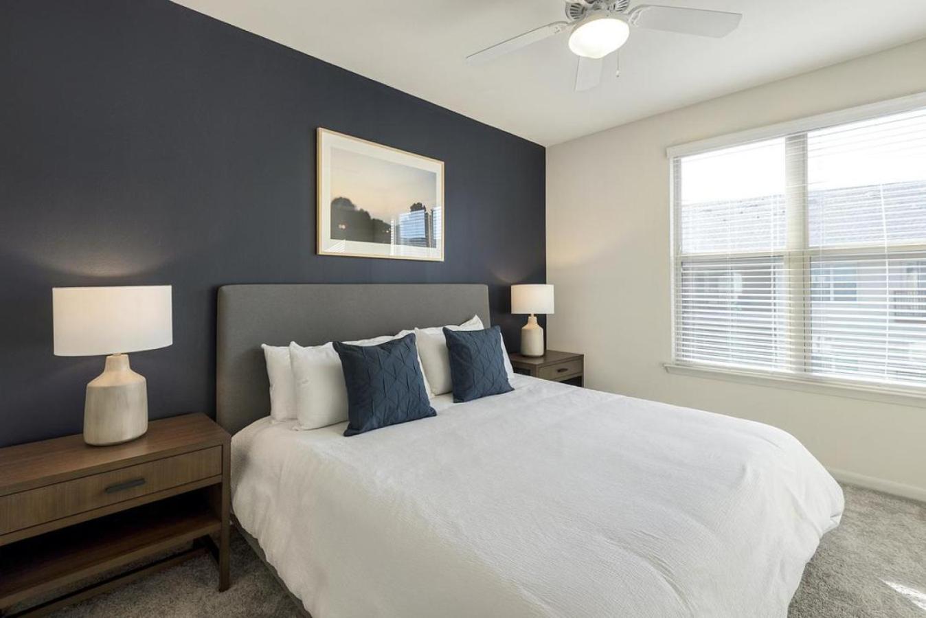Landing At The Eddy At Riverview - 1 Bedroom In West End *
