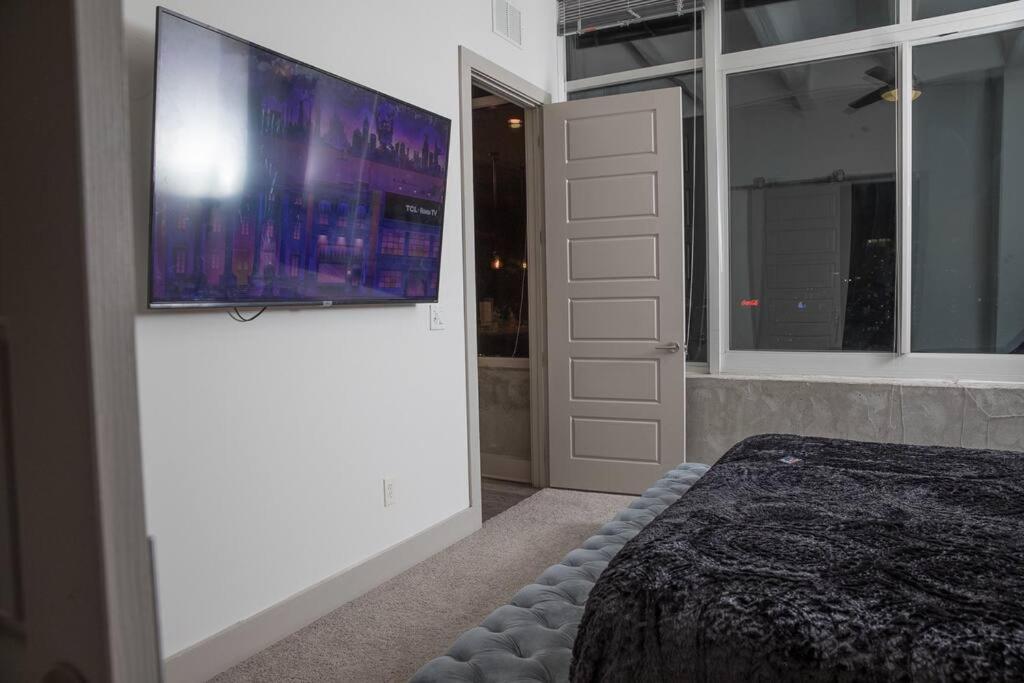 Luxe Skyline Views Apartment Atlanta