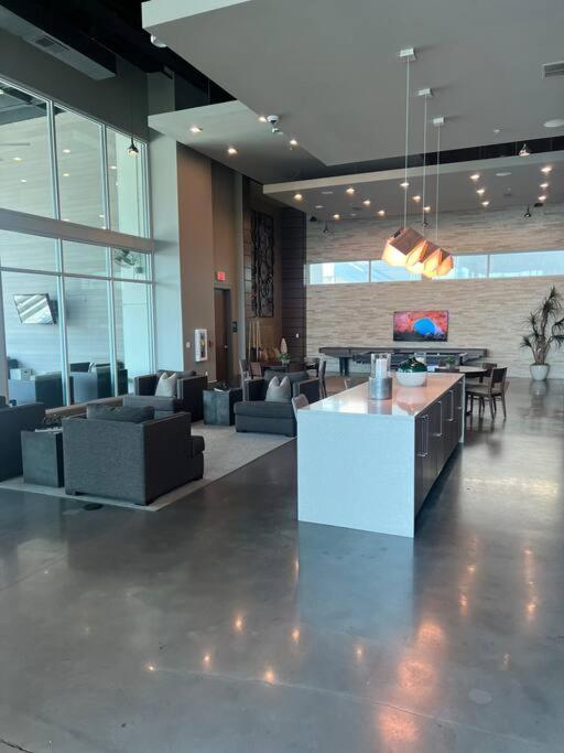 Luxe Skyline Views Apartment Atlanta