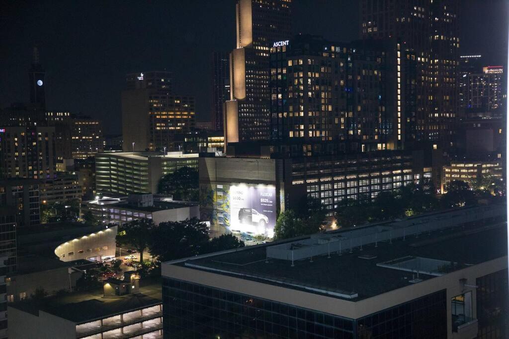 Luxe Skyline Views Atlanta