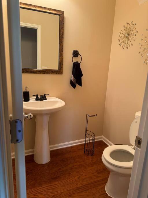 Holiday home Luxury Pink Cascades Oasis - Gated Community Atlanta