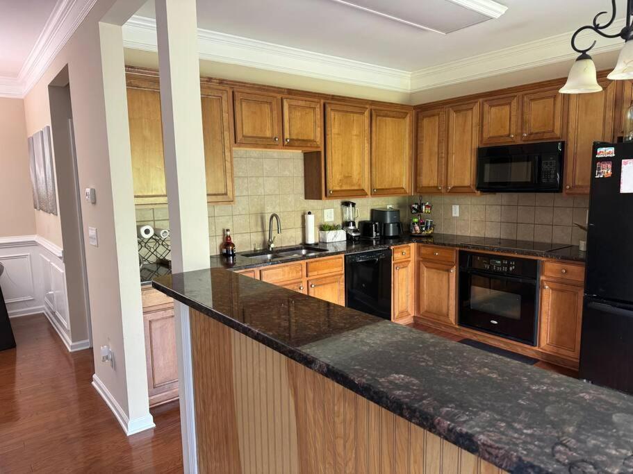 Luxury Pink Cascades Oasis - Gated Community * Atlanta