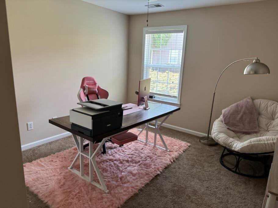 Luxury Pink Cascades Oasis - Gated Community *
