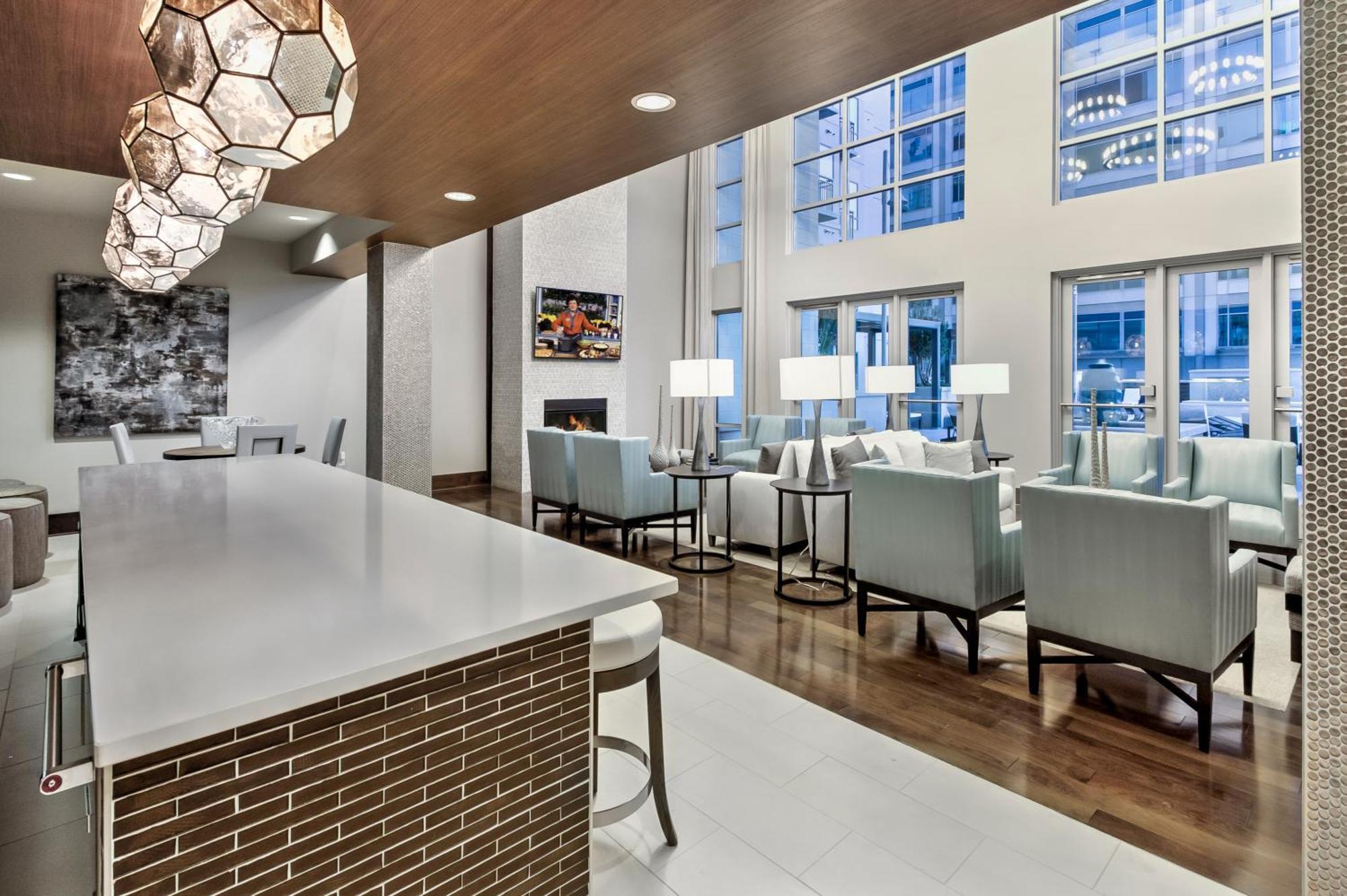 Global Luxury Midtown Apartment