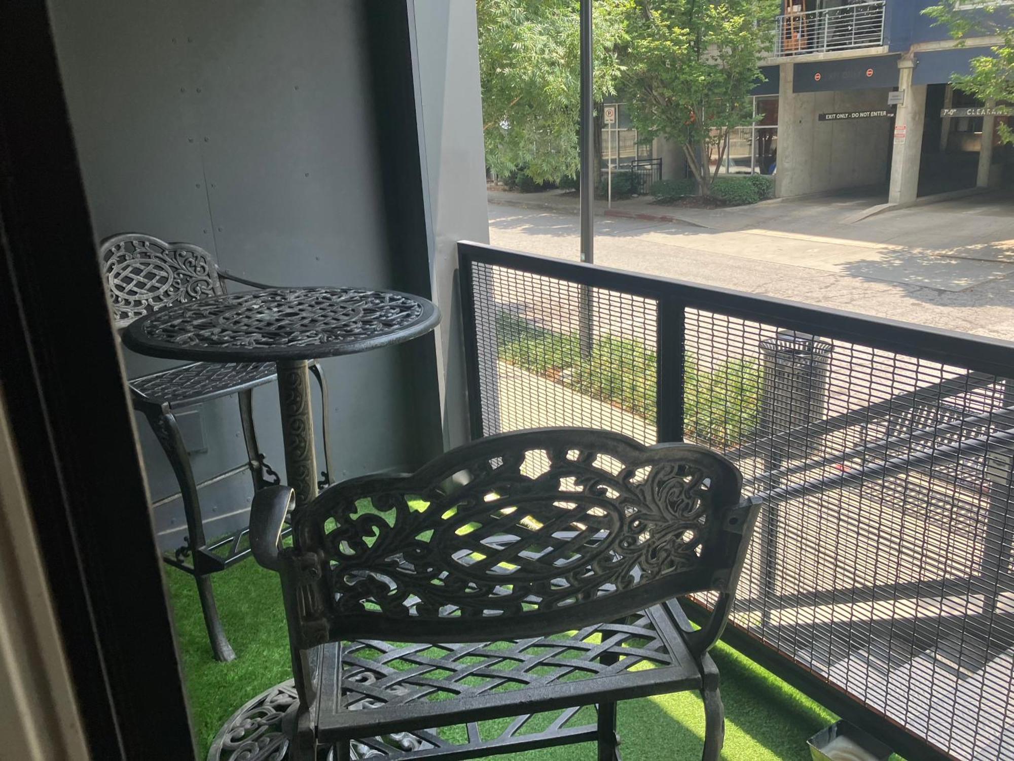 Apartment Lux At The Interlock *