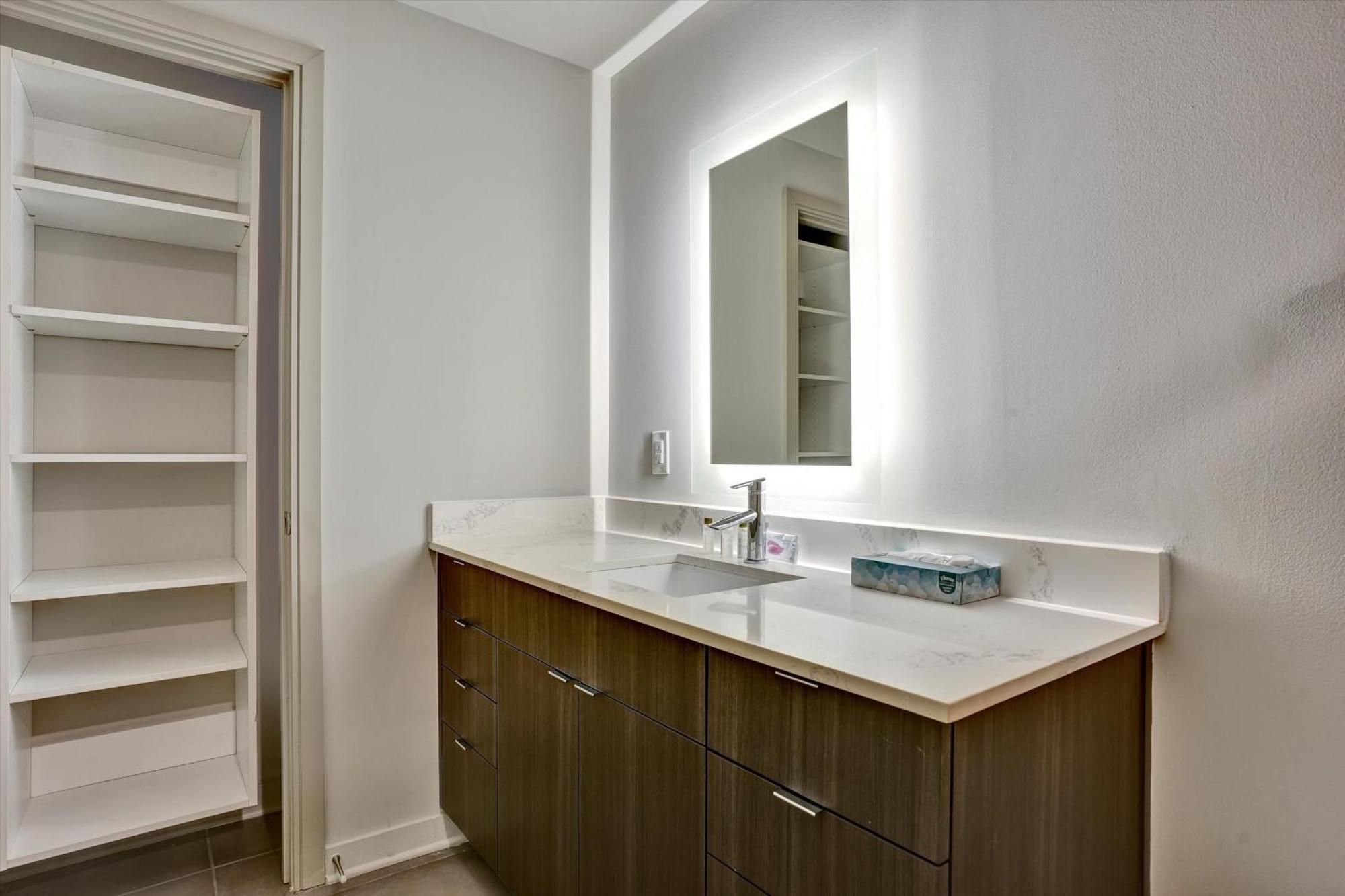 Global Luxury Buckhead * Atlanta