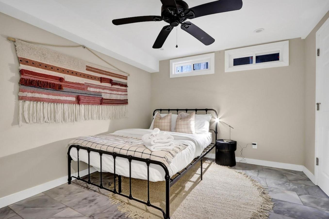 Heart Of Buckhead Message Now For Summer Special Holiday home *