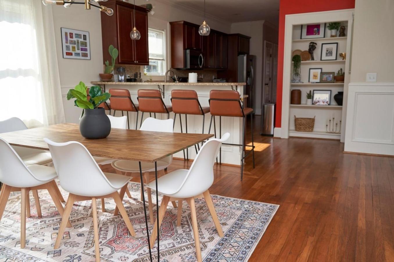 Holiday home Downtown Gem 5 Min To City, Near Marta & Pullman Atlanta
