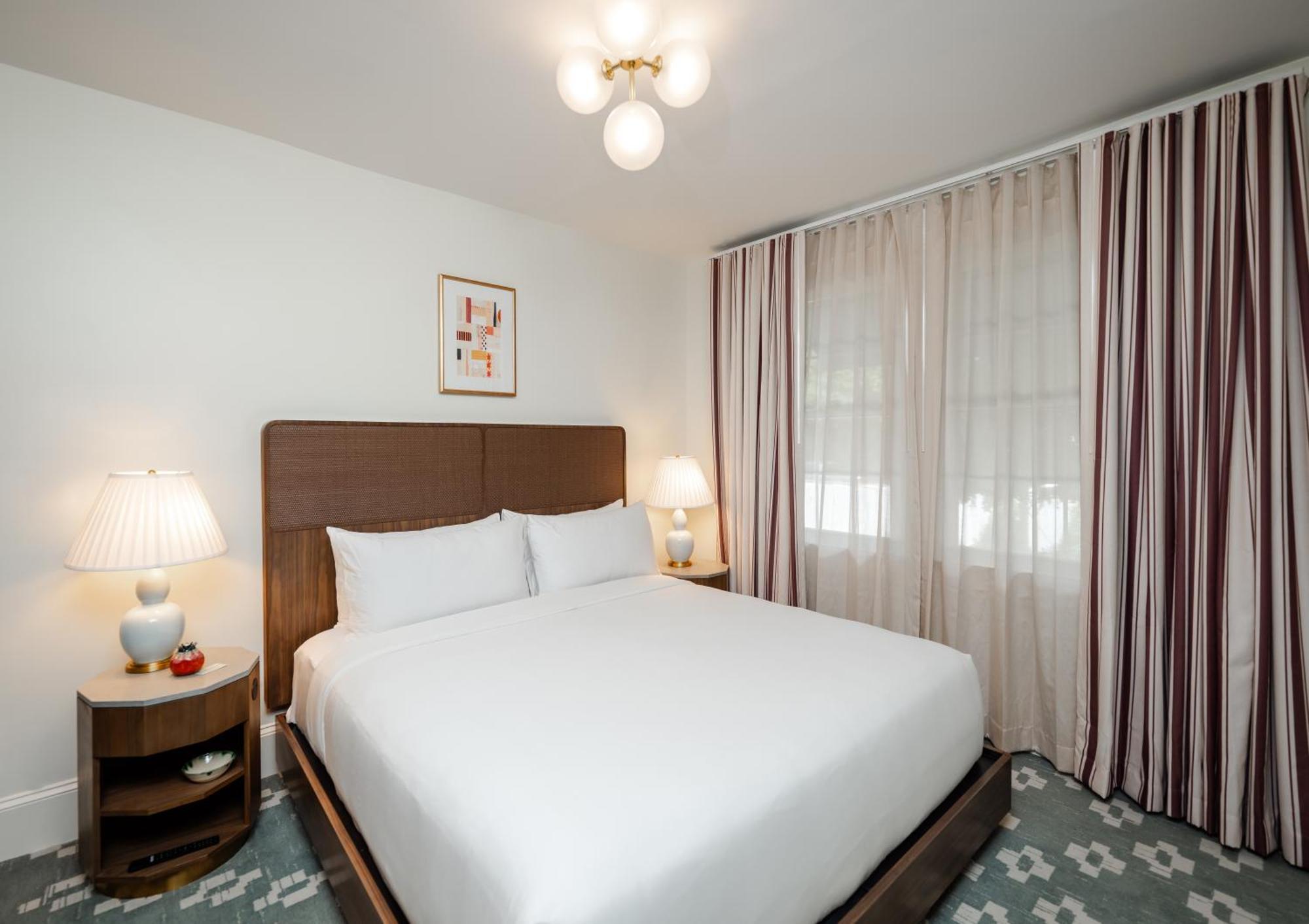 Granada Midtown Hotel 4*