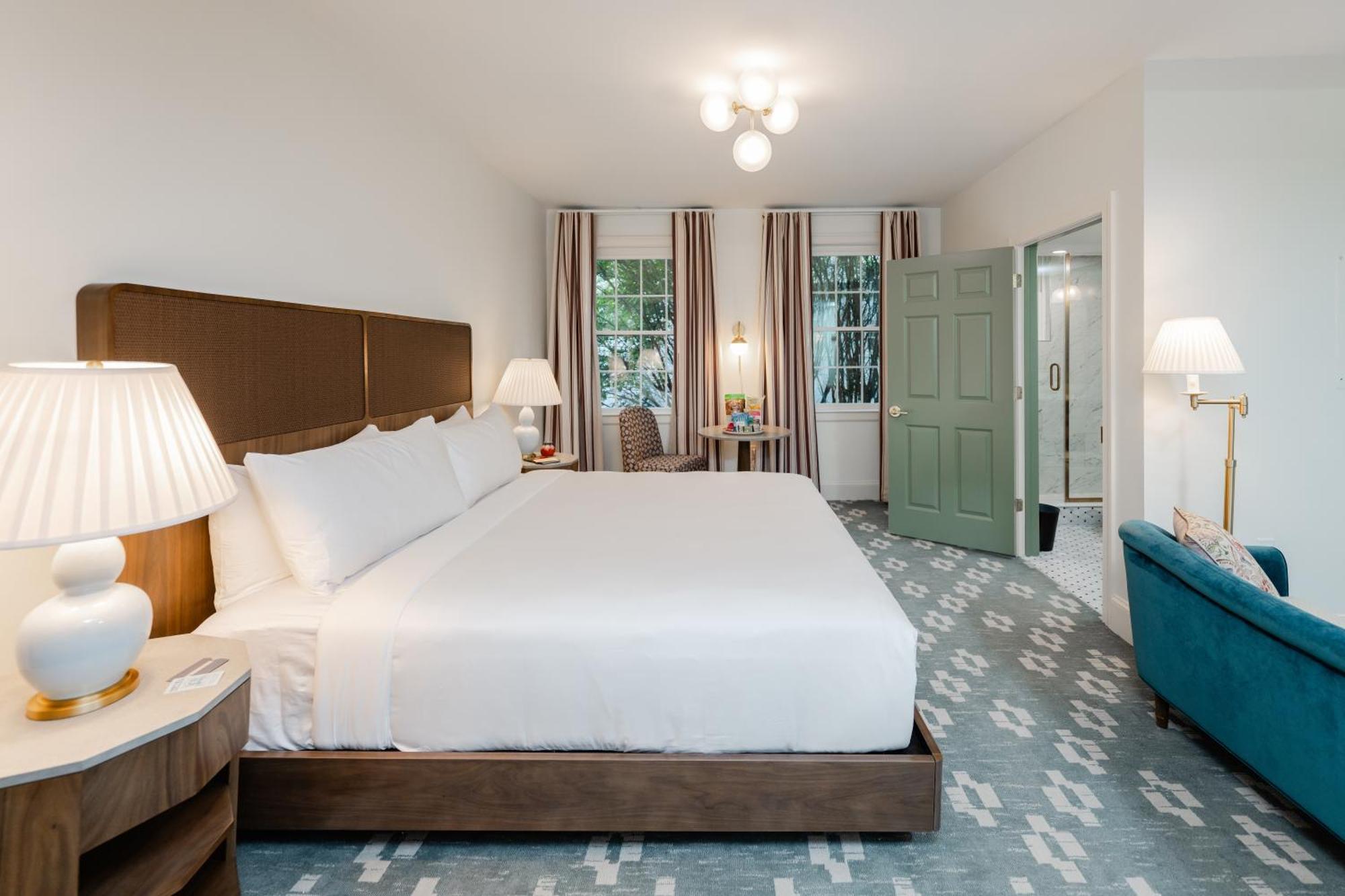 Granada Midtown Hotel 4*