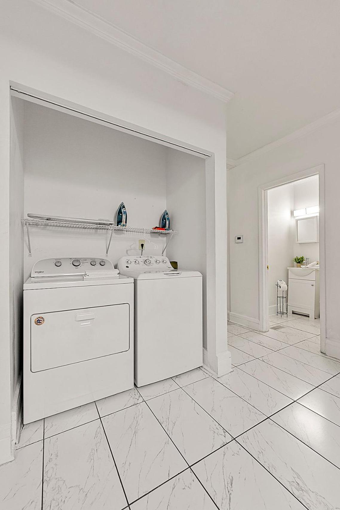 Spacious Near Zoo L Sleeps 12 Includ Atlanta