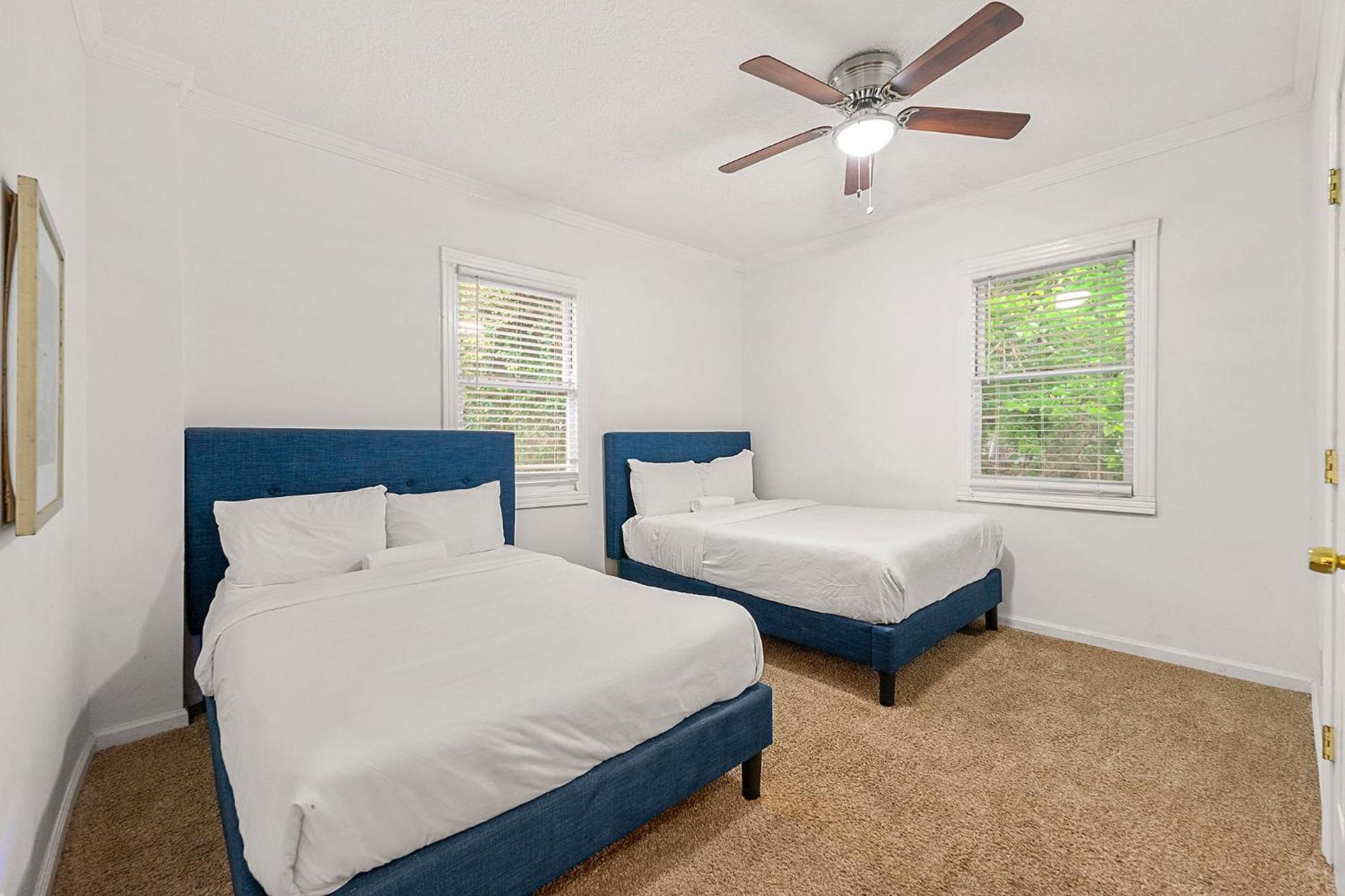 Spacious Near Zoo L Sleeps 12 Includ *