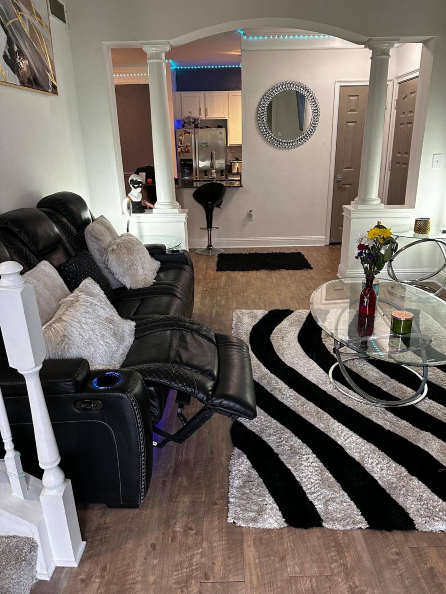 Apartment Lavish 1br Loft In Buckhead