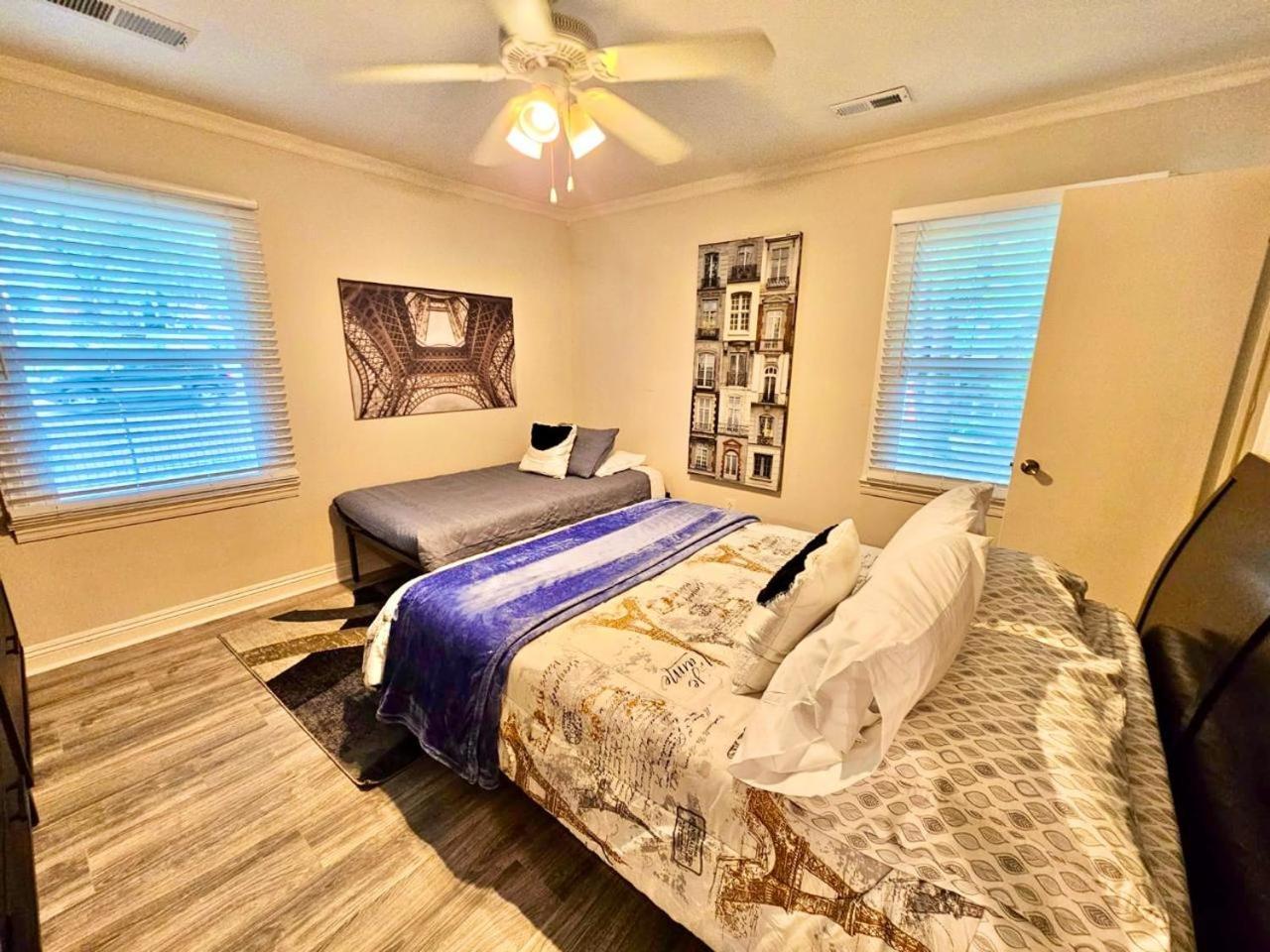 Midtown Gem Walk To Attractions Holiday home *