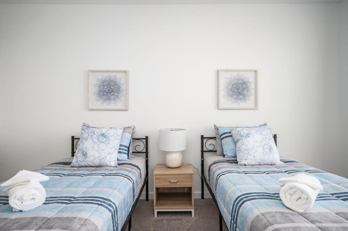 Holiday home Luxury 5beds 3baths 2balcony Penthouse 542blvd *