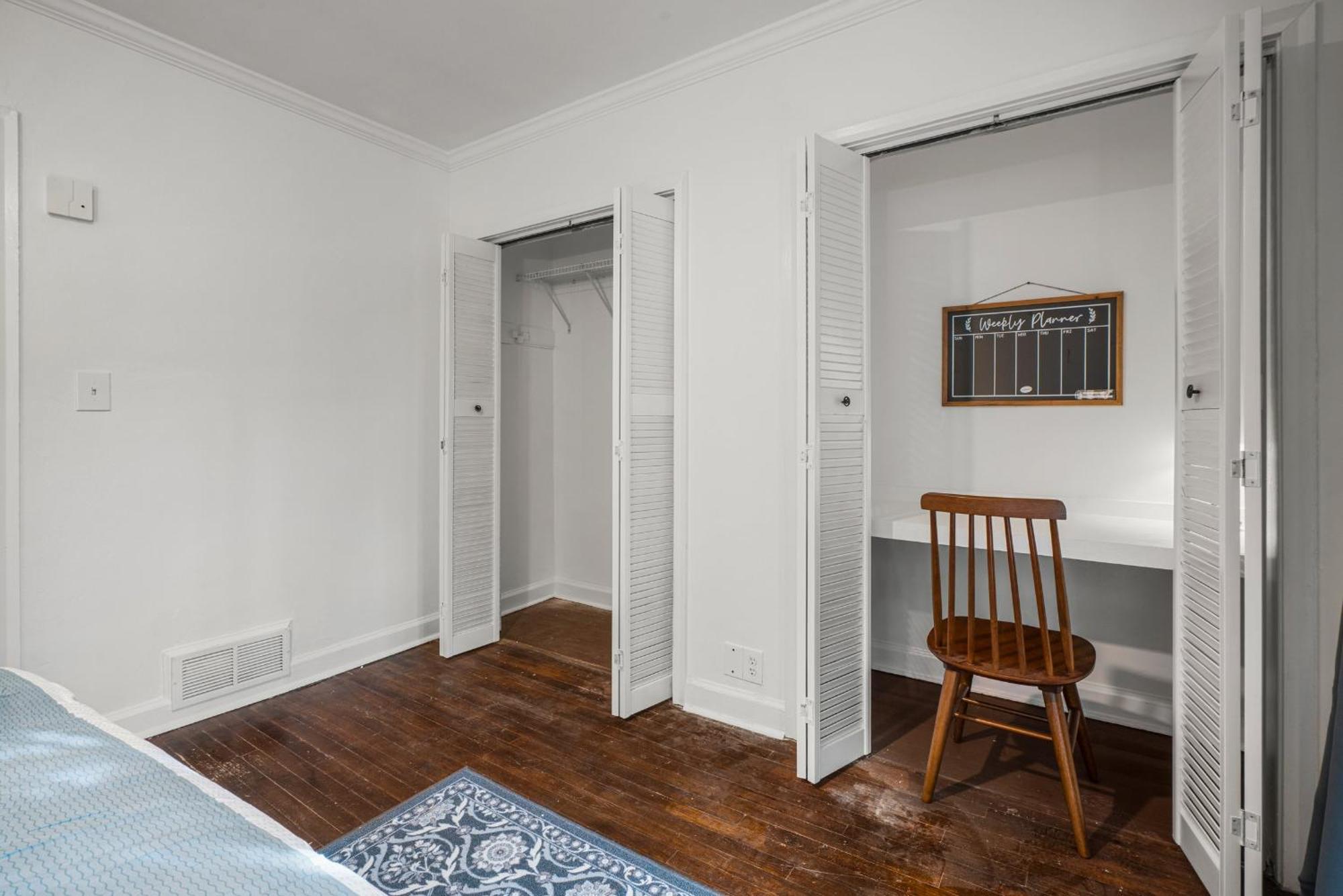 Villa 3-bed 2&half-bath Pet Friendly Buckhead *