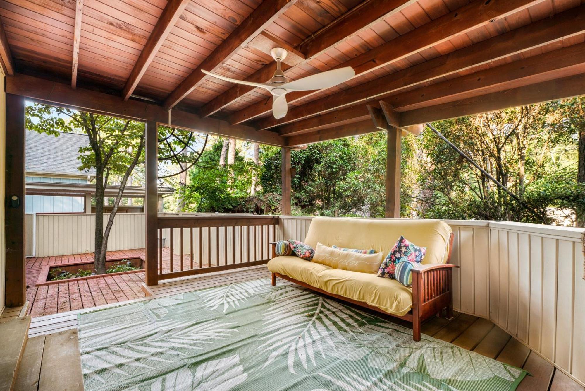 3-bed 2&half-bath Pet Friendly Buckhead Atlanta