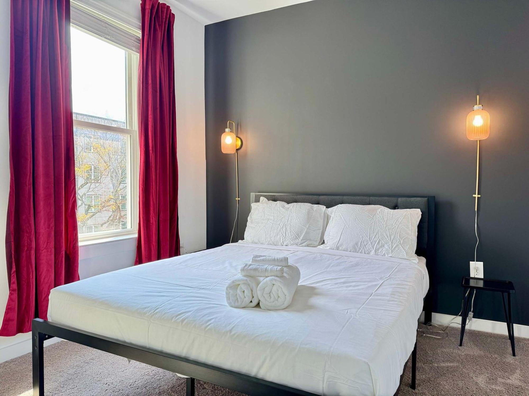 Holiday home Luxury 4beds 3baths 2balcony Penthouse 542blvd *