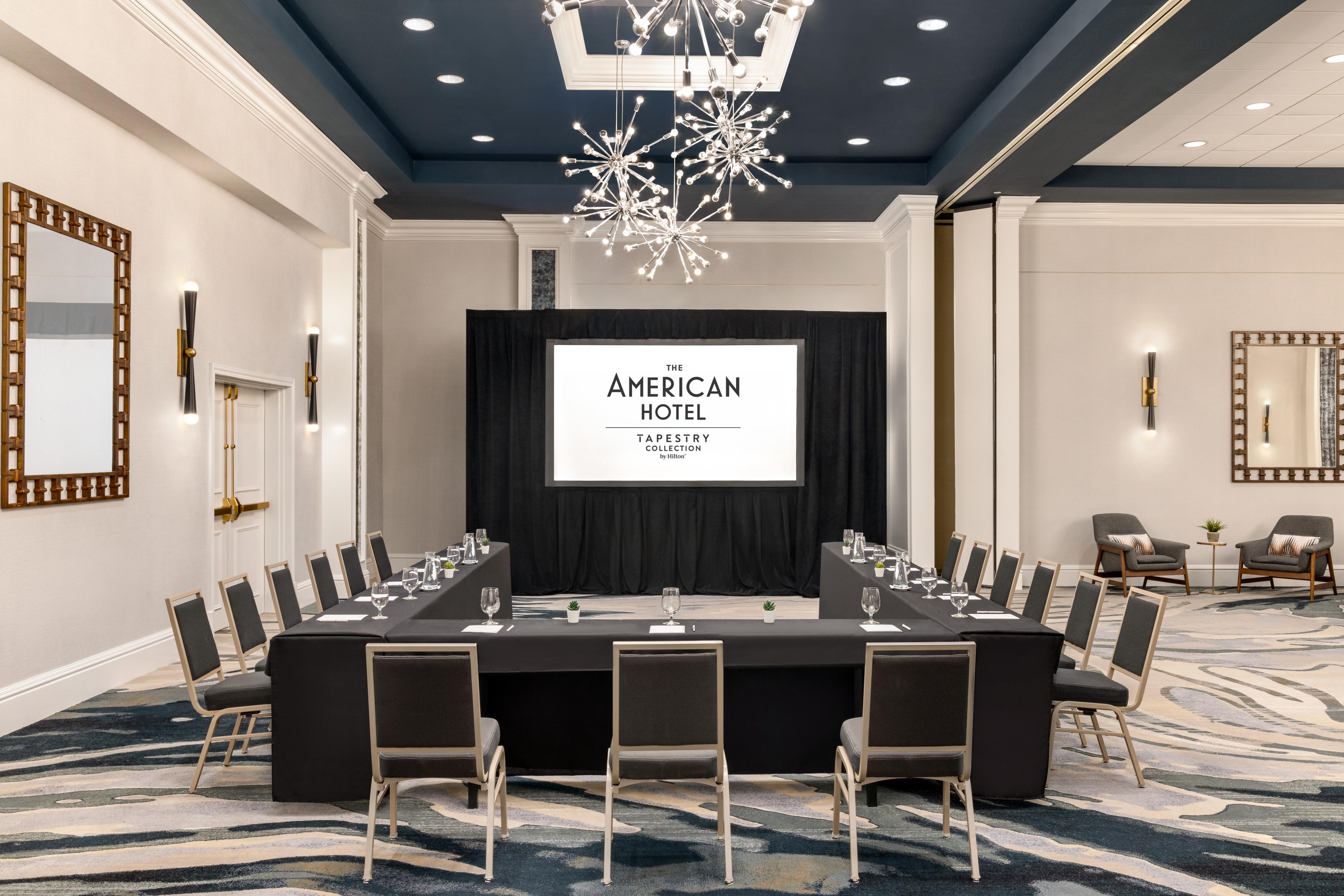 The American Downtown, Tapestry Collection By Hilton 4*