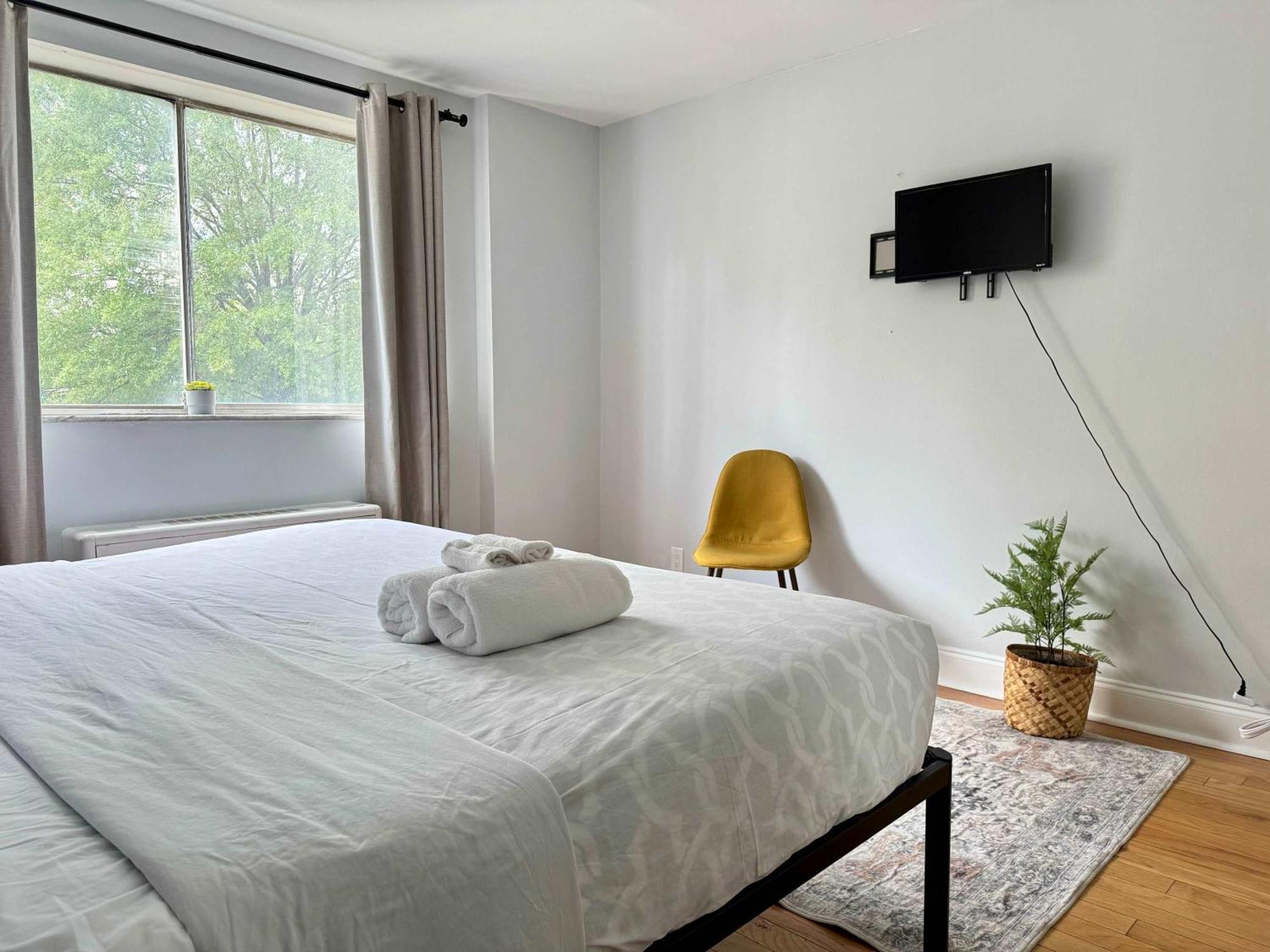 Apartment Atl Downtown 2br King Bed Free Parking And Gym Lm208 *