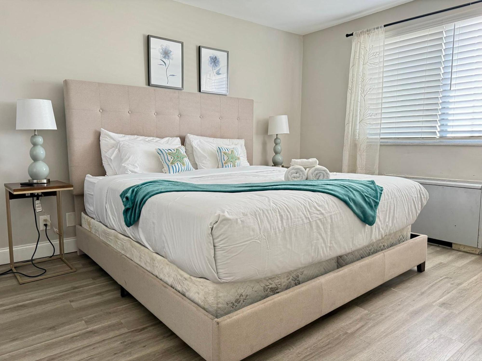 Holiday home Atl Downtown 2br King Bed Free Parking Lm1408 *