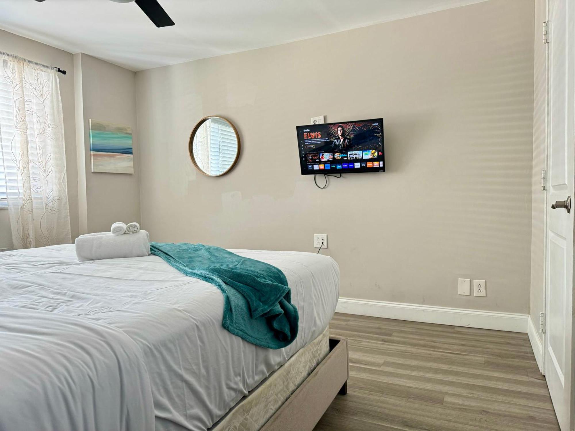 Holiday home Atl Downtown 2br King Bed Free Parking Lm1408 *