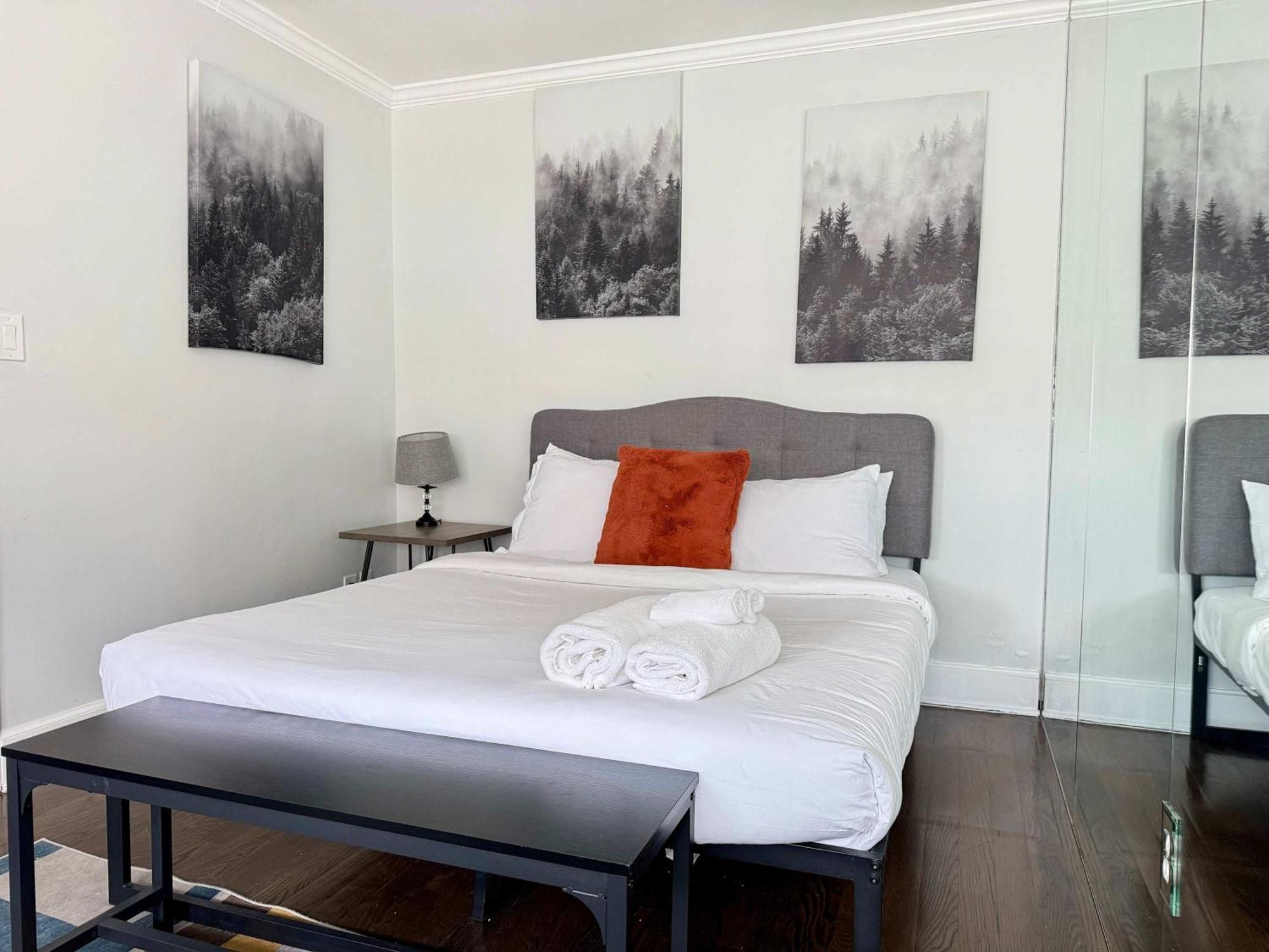 View Newly Renovated 3 Beds With Free Parking Lm1809 * Atlanta